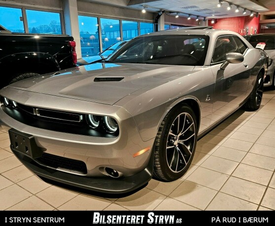 dodge-challenger-bensin-2015-big-0