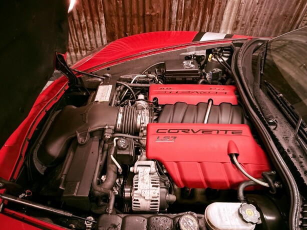 chevrolet-corvette-bensin-2006-big-38