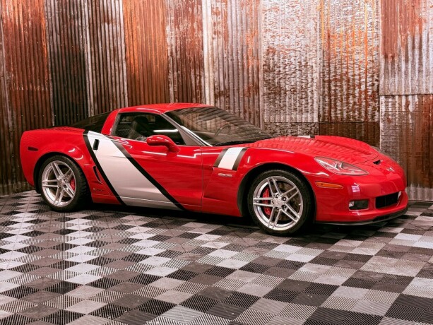 chevrolet-corvette-bensin-2006-big-2