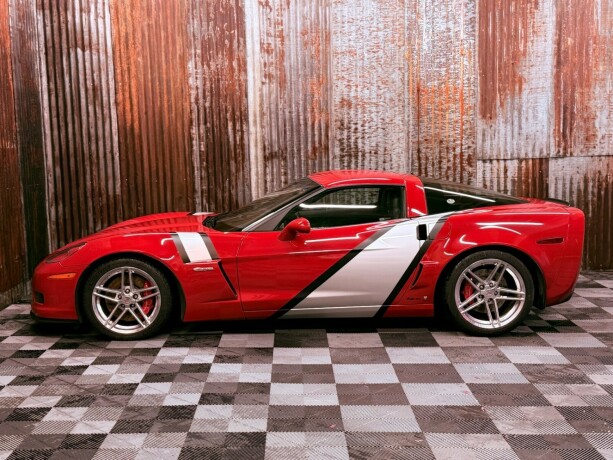 chevrolet-corvette-bensin-2006-big-17