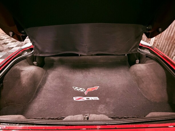 chevrolet-corvette-bensin-2006-big-36