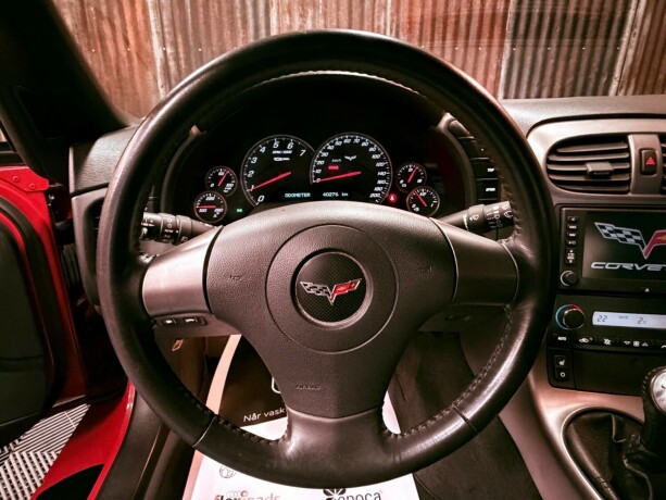 chevrolet-corvette-bensin-2006-big-25