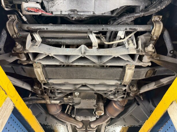 chevrolet-corvette-bensin-2006-big-44