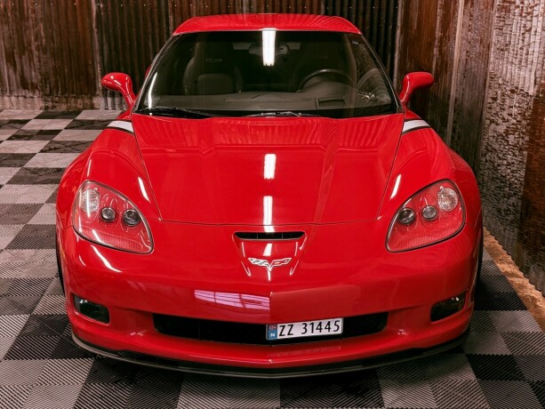 chevrolet-corvette-bensin-2006-big-10