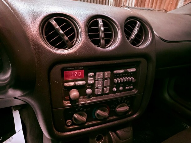 pontiac-firebird-bensin-1998-big-25