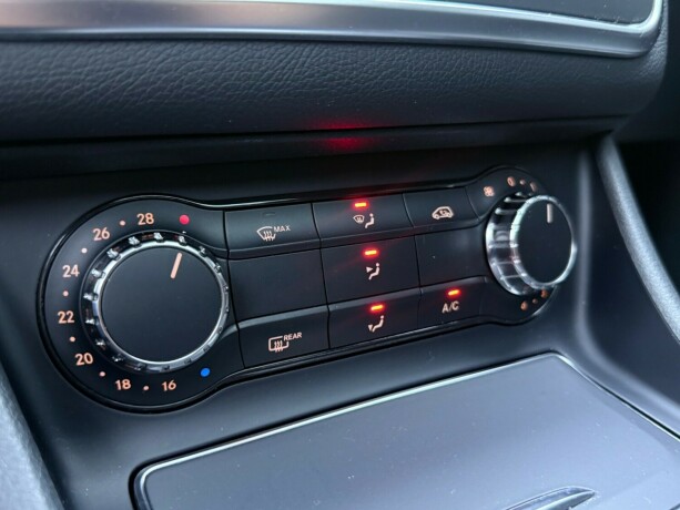 mercedes-benz-cla-bensin-2017-big-27