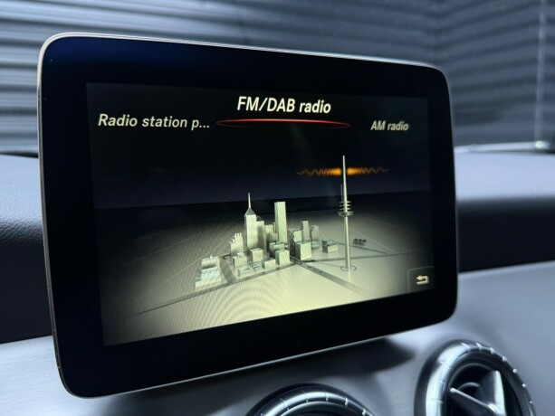 mercedes-benz-cla-bensin-2017-big-21