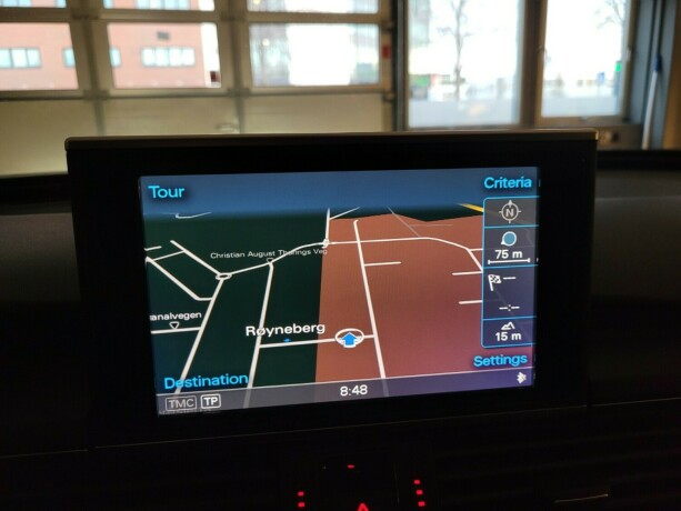 audi-a6-diesel-2012-big-32