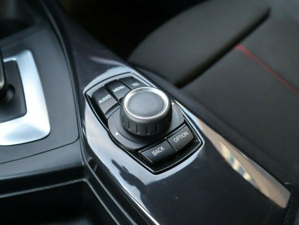 bmw-1-serie-bensin-2014-big-15