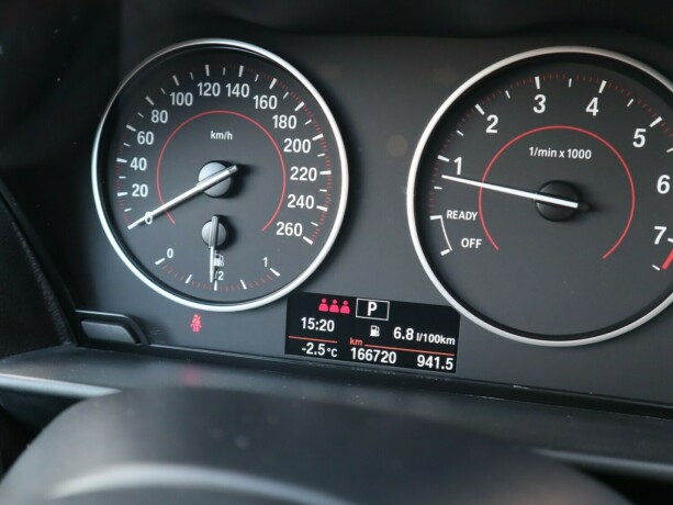 bmw-1-serie-bensin-2014-big-25