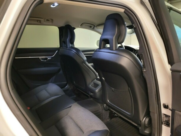 volvo-v90-cross-country-diesel-2018-big-15