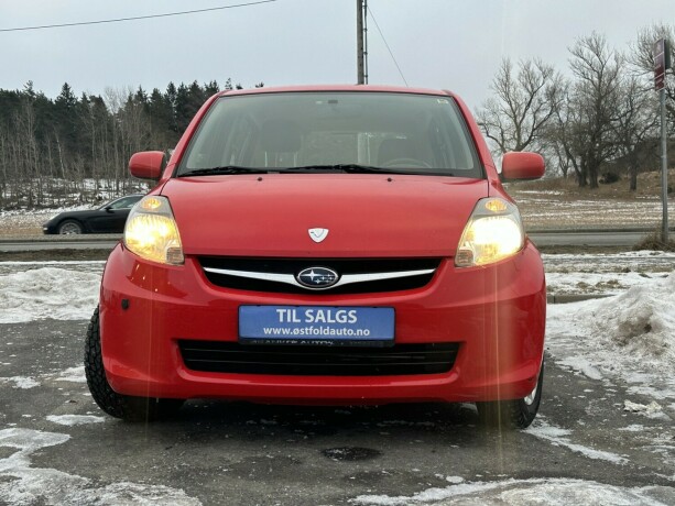 subaru-justy-bensin-2010-big-1