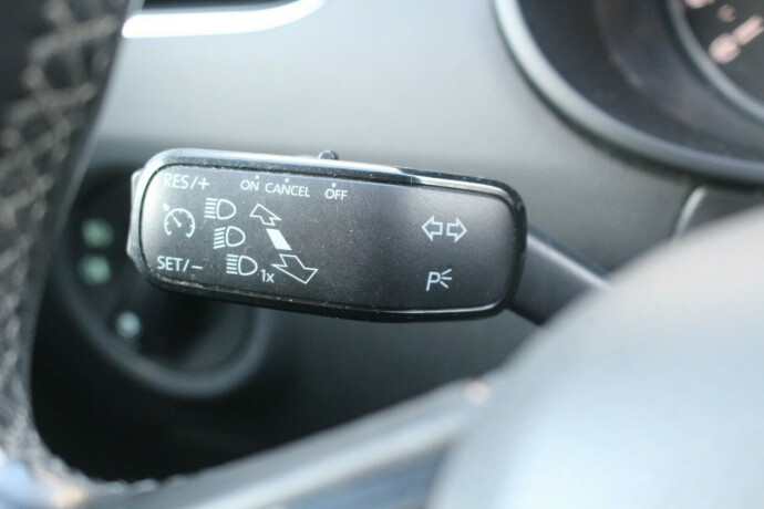 skoda-octavia-diesel-2015-big-8