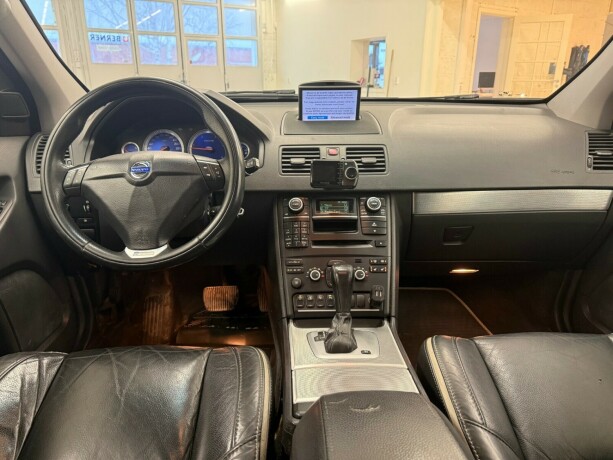 volvo-xc-90-diesel-2009-big-15