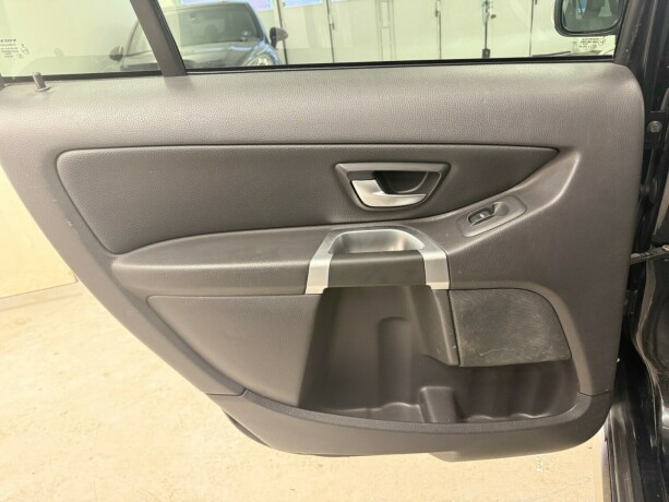 volvo-xc-90-diesel-2009-big-17