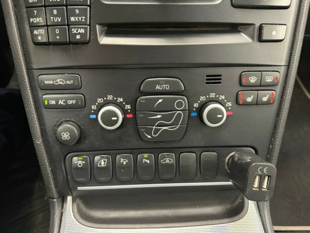 volvo-xc-90-diesel-2009-big-23