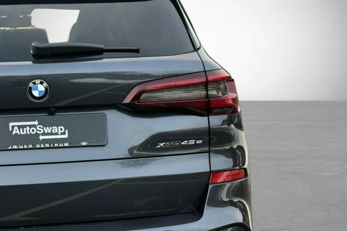 bmw-x5-elektrisitetbensin-2020-big-11