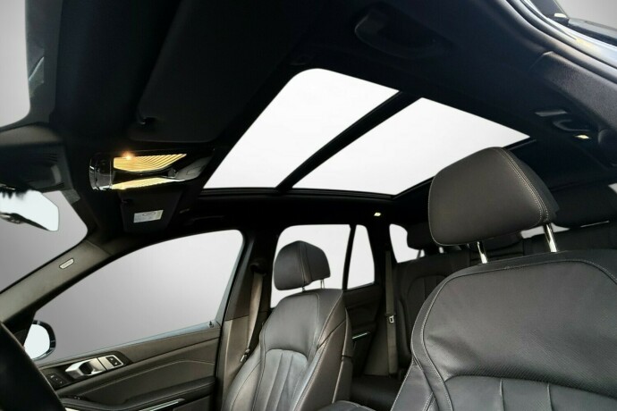 bmw-x5-elektrisitetbensin-2020-big-15