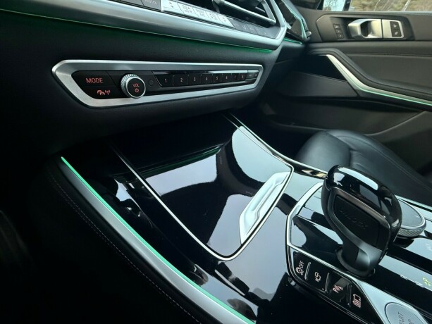 bmw-x5-elektrisitetbensin-2020-big-29