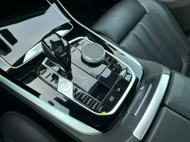 bmw-x5-elektrisitetbensin-2020-big-25