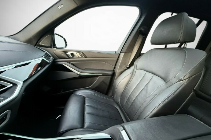 bmw-x5-elektrisitetbensin-2020-big-44