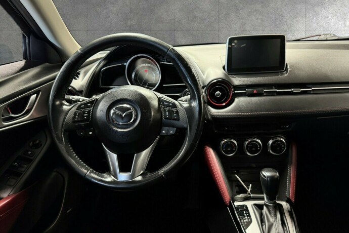 mazda-cx-3-bensin-2017-big-12