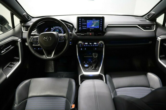 toyota-rav4-elektrisitetbensin-2021-big-6