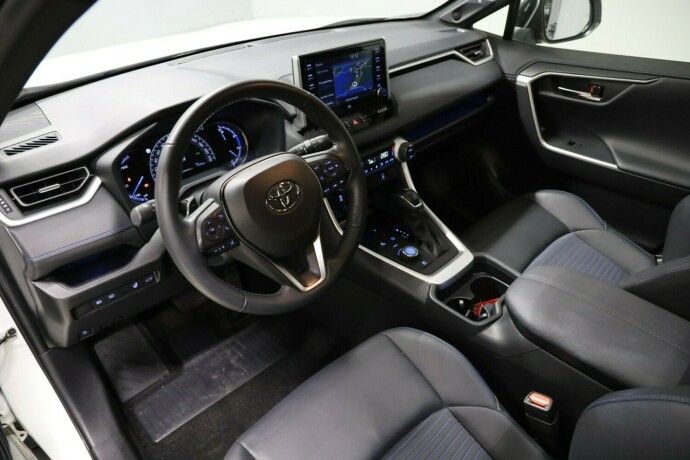 toyota-rav4-elektrisitetbensin-2021-big-4
