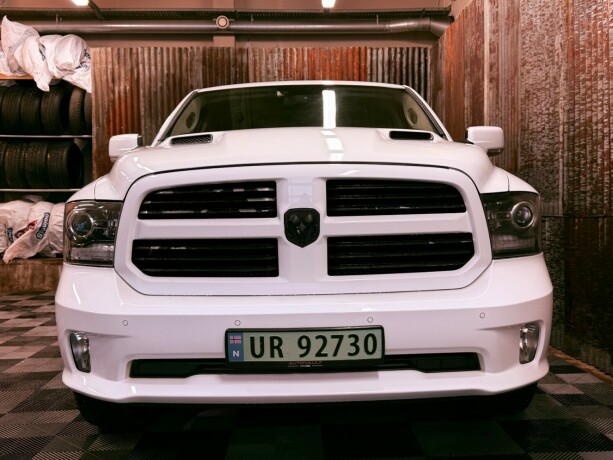 dodge-ram-bensin-2015-big-10