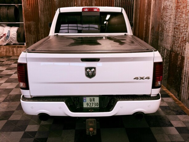 dodge-ram-bensin-2015-big-19