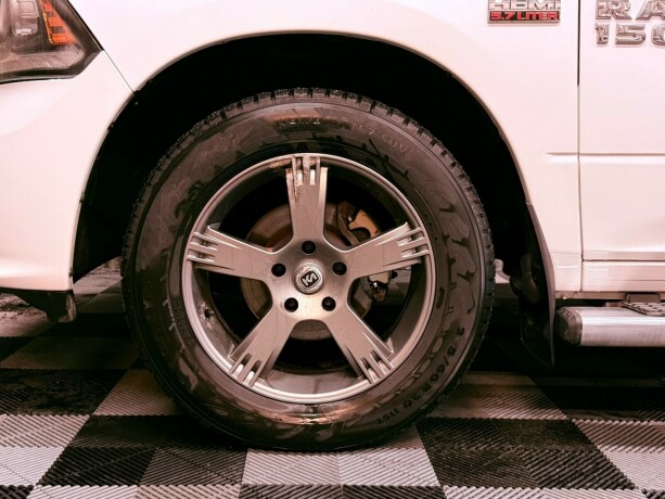 dodge-ram-bensin-2015-big-16