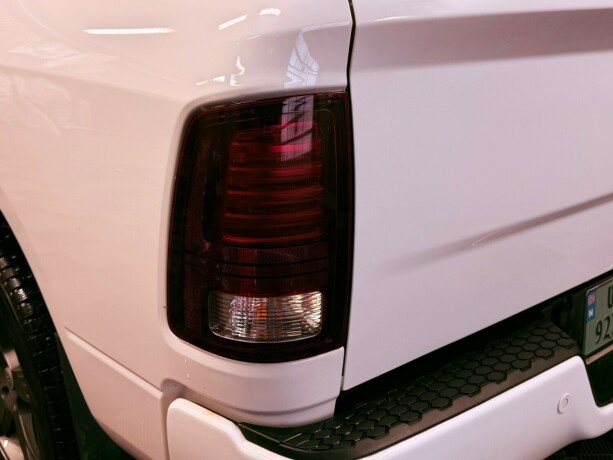 dodge-ram-bensin-2015-big-20