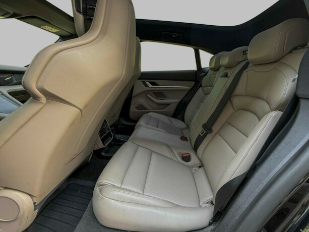 porsche-taycan-cross-turismo-elektrisitet-2022-big-40