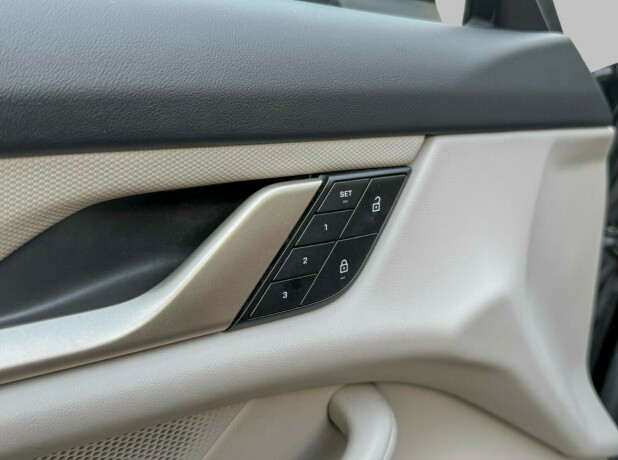 porsche-taycan-cross-turismo-elektrisitet-2022-big-15