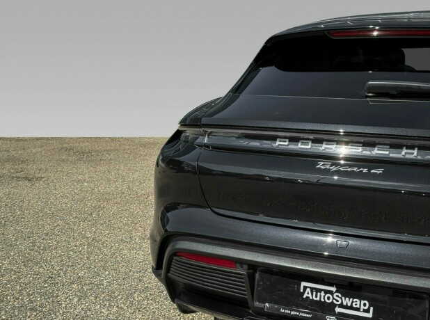 porsche-taycan-cross-turismo-elektrisitet-2022-big-13