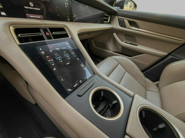 porsche-taycan-cross-turismo-elektrisitet-2022-big-30