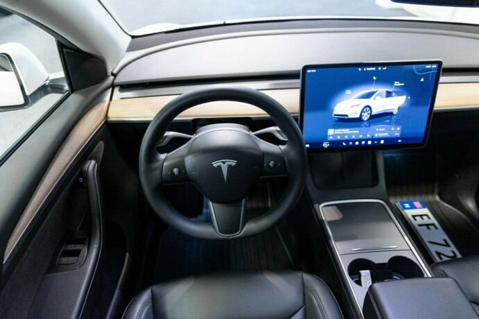 tesla-model-y-elektrisitet-2023-big-10
