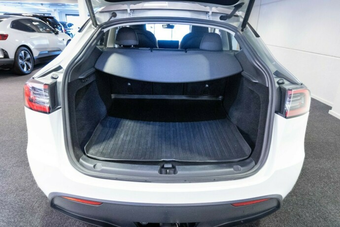 tesla-model-y-elektrisitet-2023-big-7