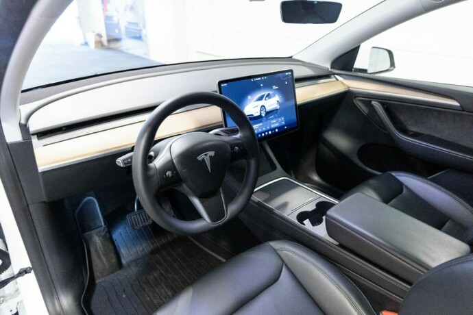 tesla-model-y-elektrisitet-2023-big-5