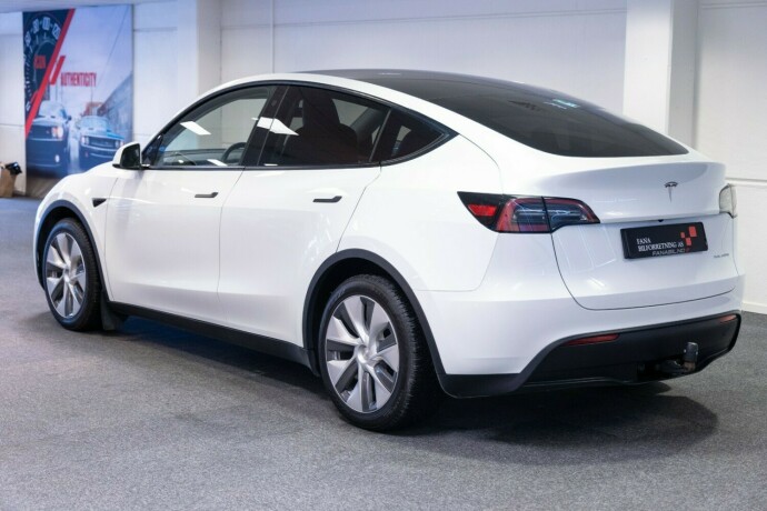 tesla-model-y-elektrisitet-2023-big-1