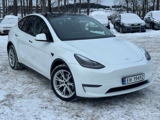 tesla-model-y-elektrisitet-2023-big-0
