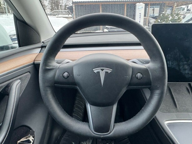tesla-model-y-elektrisitet-2023-big-15
