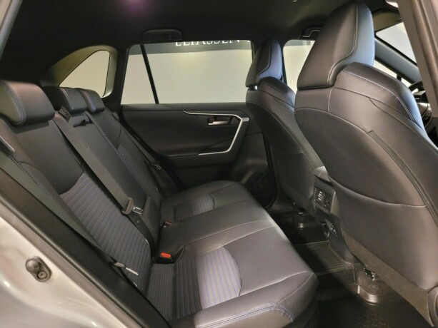 toyota-rav4-elektrisitetbensin-2020-big-18