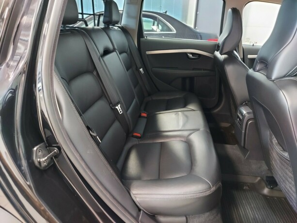 volvo-xc-70-diesel-2011-big-25