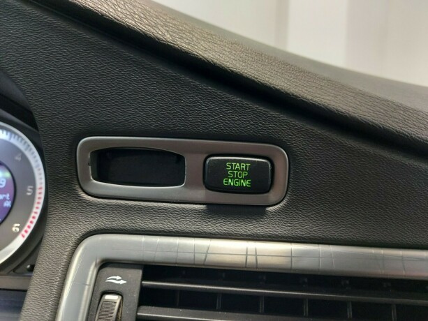 volvo-xc-70-diesel-2011-big-38