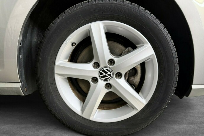 volkswagen-golf-elektrisitet-2017-big-24