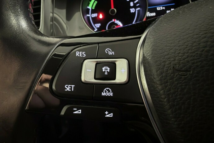 volkswagen-golf-elektrisitet-2017-big-11