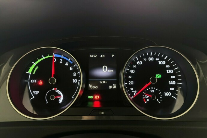 volkswagen-golf-elektrisitet-2017-big-15