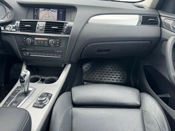 bmw-x3-diesel-2012-big-21