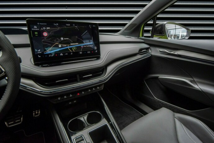 skoda-enyaq-rs-elektrisitet-2022-big-12